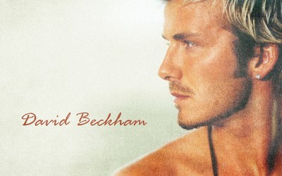 米兰电竞快讯-阿尔及利亚防线漏洞百出